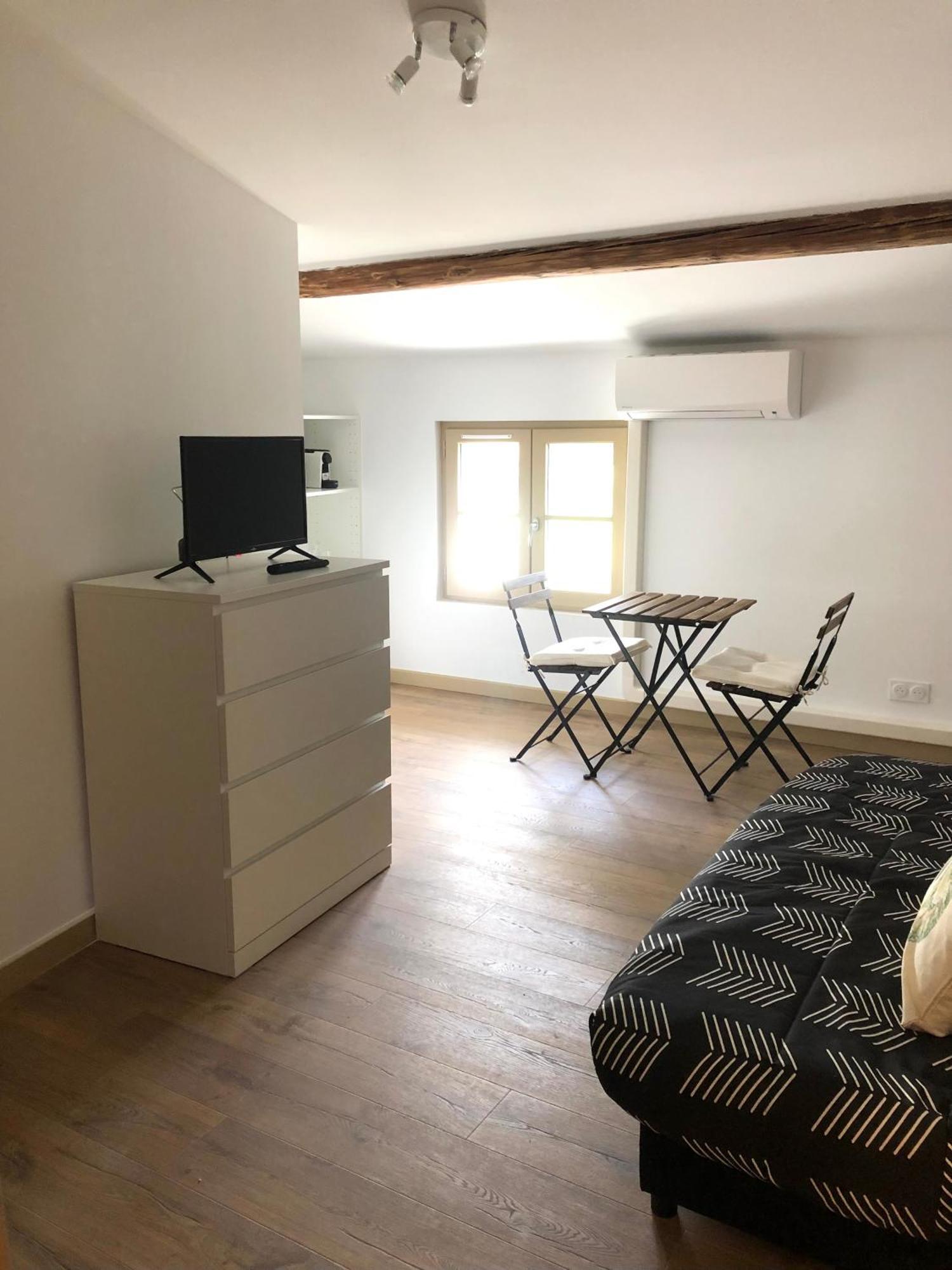 Logement Neuf, Tout Confort, Au Coeur Du Village Saint Didier  المظهر الخارجي الصورة